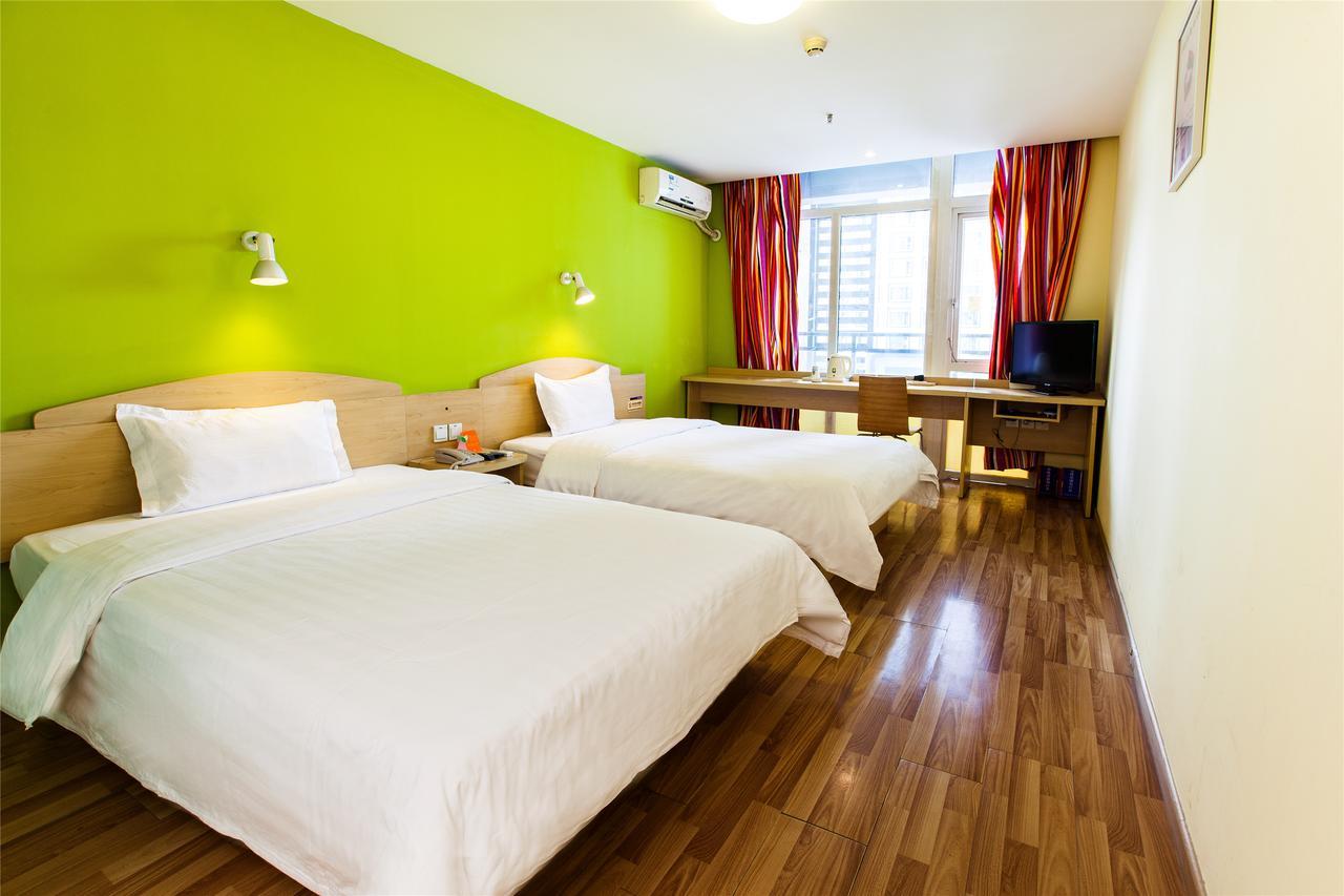 7Days Inn Guangzhou South Railway Station Huijiang Subway Station Zewnętrze zdjęcie
