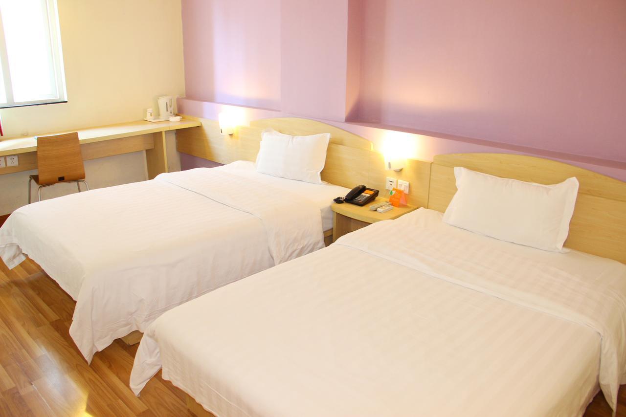 7Days Inn Guangzhou South Railway Station Huijiang Subway Station Zewnętrze zdjęcie