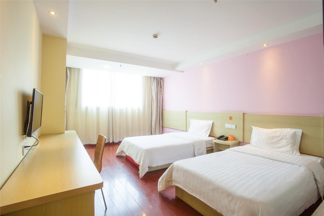 7Days Inn Guangzhou South Railway Station Huijiang Subway Station Zewnętrze zdjęcie